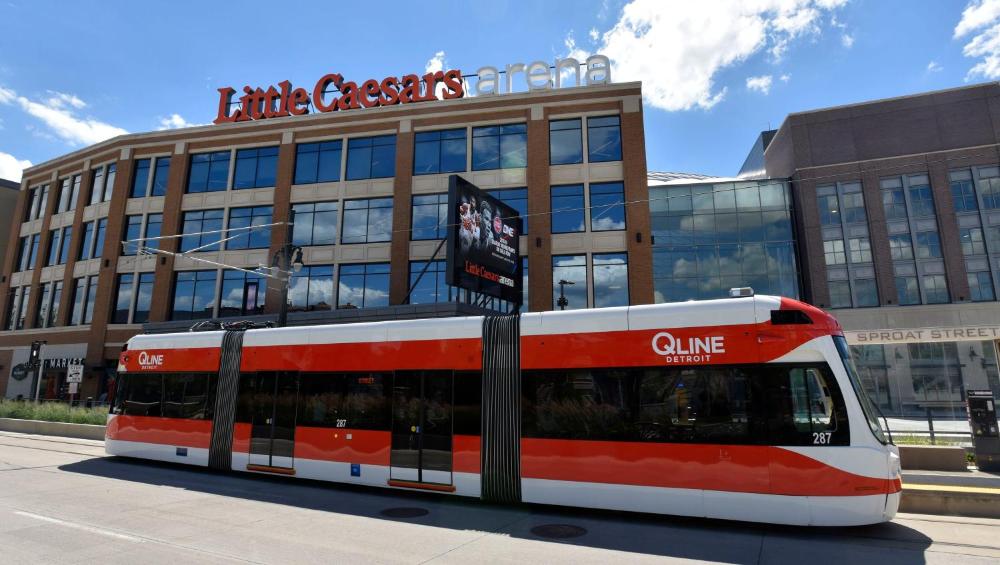 Less than 1mi to Little Caesars Arena, 2BR with Free Parking